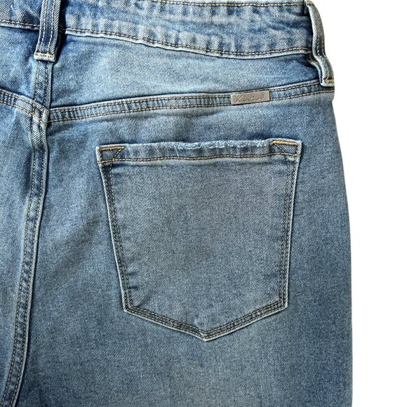 Kancan Womens Stormy High Rise Mom Jeans Size 13/30 Button Fly Grunge Distressed - Picture 7 of 11